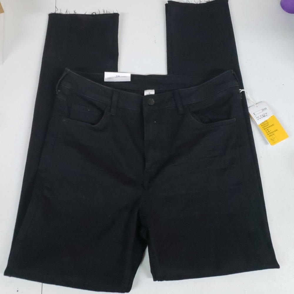 New Ladies H&M Black Jeans size 32
